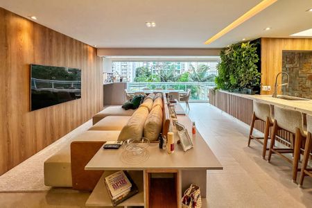 Apartamento à venda com 2 quartos, 106m² em Aclimação, São Paulo