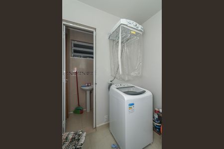 Apartamento à venda com 84m², 3 quartos e 1 vagaÁrea de Serviço