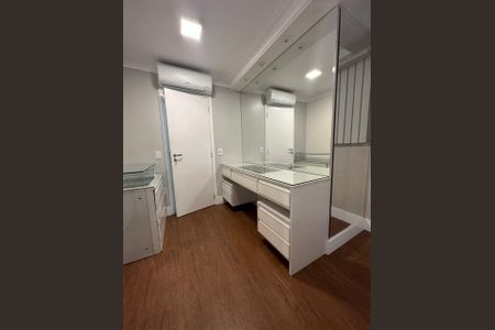 Apartamento à venda com 156m², 3 quartos e 2 vagas