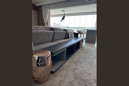 Apartamento à venda com 156m², 3 quartos e 2 vagas