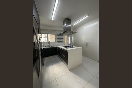 Apartamento à venda com 156m², 3 quartos e 2 vagas