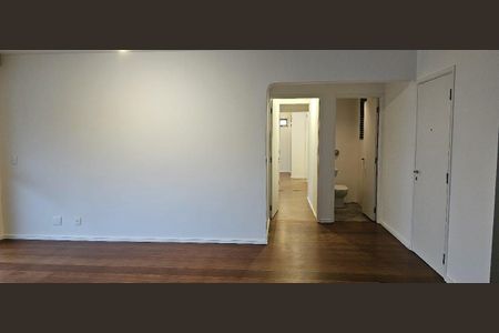 Apartamento à venda com 3 quartos, 202m² em Vila Romana, São Paulo