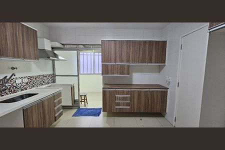 Apartamento à venda com 202m², 3 quartos e 3 vagas