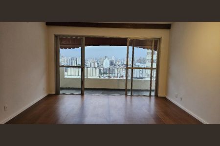 Apartamento à venda com 3 quartos, 202m² em Vila Romana, São Paulo