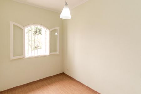 Quarto de casa à venda com 2 quartos, 90m² em Carandiru, São Paulo