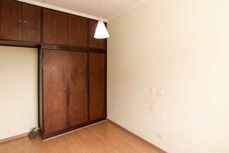 Quarto de casa à venda com 2 quartos, 90m² em Carandiru, São Paulo