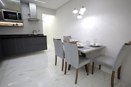 Apartamento à venda com 140m², 3 quartos e 2 vagasCozinha
