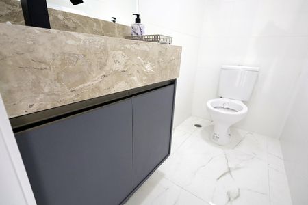 Apartamento à venda com 140m², 3 quartos e 2 vagasBanheiro Cobertura