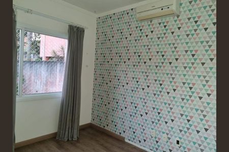 Casa à venda com 540m², 6 quartos e 3 vagasQuarto