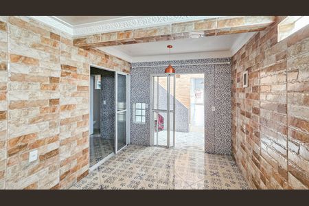 Sala de casa para alugar com 2 quartos, 60m² em Vila Jussara, Carapicuíba