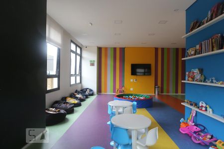 Apartamento à venda com 62m², 2 quartos e 1 vaga Apartamento à venda com 62m², 2 quartos e 1 vagaÁrea Comum