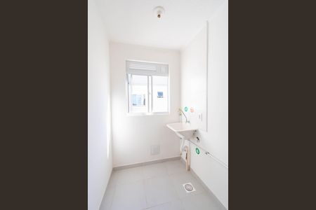 Apartamento à venda com 44m², 2 quartos e 1 vaga Apartamento à venda com 44m², 2 quartos e 1 vagaÁrea de Serviço