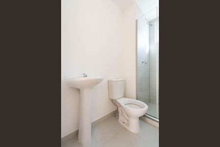 Apartamento à venda com 44m², 2 quartos e 1 vaga Apartamento à venda com 44m², 2 quartos e 1 vagaBanheiro