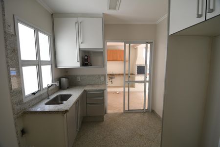 Apartamento à venda com 186m², 3 quartos e 2 vagasCozinha
