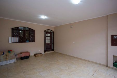 Casa à venda com 176m², 3 quartos e 2 vagasGaragem