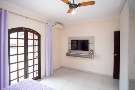 Casa à venda com 176m², 3 quartos e 2 vagasQuarto 1