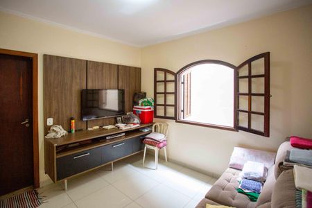 Casa à venda com 176m², 3 quartos e 2 vagasSala 2