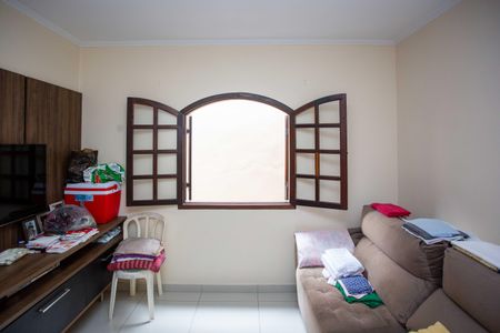 Casa à venda com 176m², 3 quartos e 2 vagasSala 2