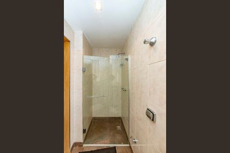 Apartamento à venda com 110m², 3 quartos e 3 vagas Apartamento à venda com 110m², 3 quartos e 3 vagasBanheiro da Suíte