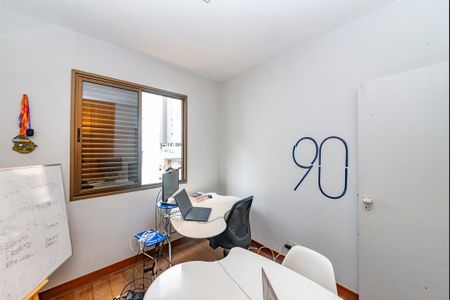 Apartamento à venda com 110m², 3 quartos e 3 vagas Apartamento à venda com 110m², 3 quartos e 3 vagasQuarto 1