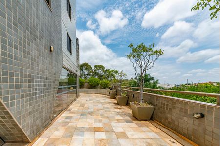 Apartamento à venda com 110m², 3 quartos e 3 vagas Apartamento à venda com 110m², 3 quartos e 3 vagasÁrea comum