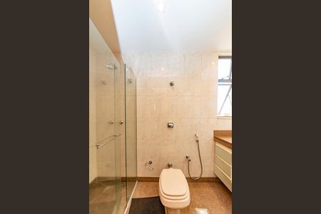 Apartamento à venda com 110m², 3 quartos e 3 vagas Apartamento à venda com 110m², 3 quartos e 3 vagasBanheiro da Suíte