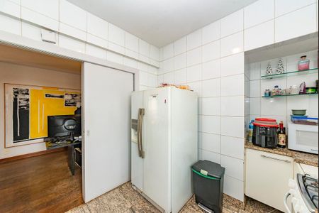 Apartamento à venda com 110m², 3 quartos e 3 vagas Apartamento à venda com 110m², 3 quartos e 3 vagasCozinha