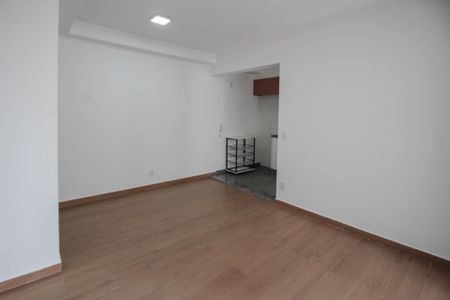 Sala de apartamento para alugar com 1 quarto, 43m² em Vila Rosalia, Guarulhos