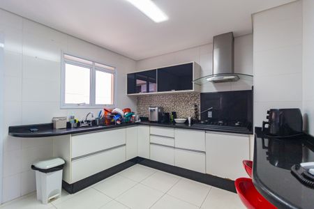 Apartamento à venda com 126m², 3 quartos e 2 vagasCozinha