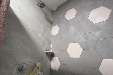 Apartamento à venda com 81m², 3 quartos e 2 vagasBanheiro Social