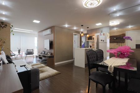 Sala de apartamento à venda com 3 quartos, 81m² em Picanço, Guarulhos