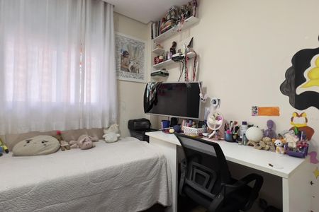 Apartamento à venda com 81m², 3 quartos e 2 vagasQuarto 2