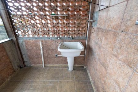 Casa à venda com 280m², 3 quartos e 2 vagasÁrea de Serviço