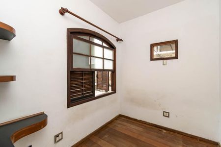 Casa à venda com 280m², 3 quartos e 2 vagasQuarto 1