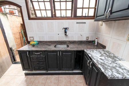 Casa à venda com 280m², 3 quartos e 2 vagasCozinha