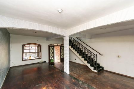 Sala de casa para alugar com 3 quartos, 280m² em Penha Circular, Rio de Janeiro