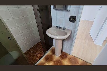 Apartamento à venda com 58m², 2 quartos e 1 vaga Apartamento à venda com 58m², 2 quartos e 1 vagaBanheiro