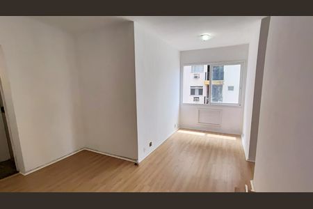 Sala de apartamento à venda com 2 quartos, 58m² em Tanque, Rio de Janeiro