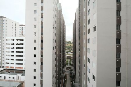 Quarto 1 de apartamento para alugar com 2 quartos, 34m² em Vila Santo Henrique, São Paulo