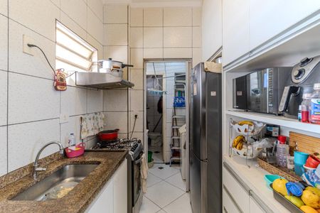 Apartamento à venda com 76m², 2 quartos e sem vaga Apartamento à venda com 76m², 2 quartos e sem vagaCozinha
