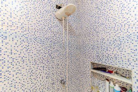 Apartamento à venda com 76m², 2 quartos e sem vaga Apartamento à venda com 76m², 2 quartos e sem vagaBanheiro