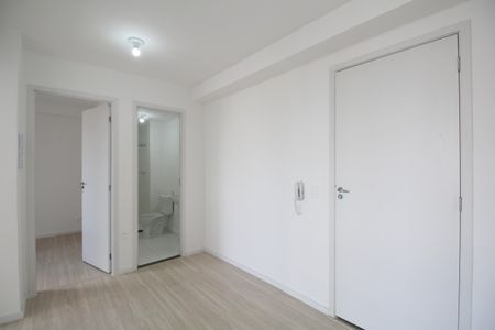 Sala/Cozinha de apartamento para alugar com 2 quartos, 31m² em Vila Plana, São Paulo