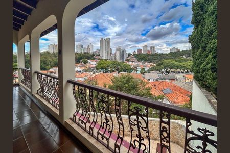 Casa à venda com 420m², 4 quartos e 2 vagas