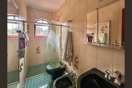 Casa à venda com 420m², 4 quartos e 2 vagas