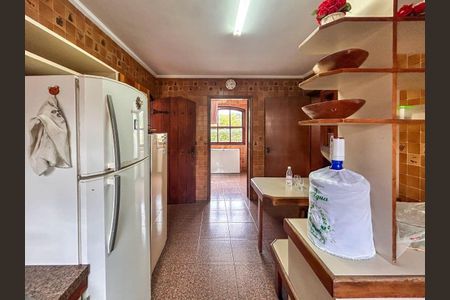 Casa à venda com 420m², 4 quartos e 2 vagas