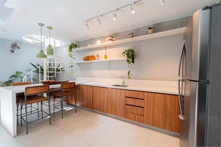 Casa à venda com 2 quartos, 140m² em Chácara Santo Antônio (Zona Sul), São Paulo