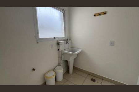 Apartamento para alugar com 76m², 3 quartos e 2 vagasÁrea de Serviço