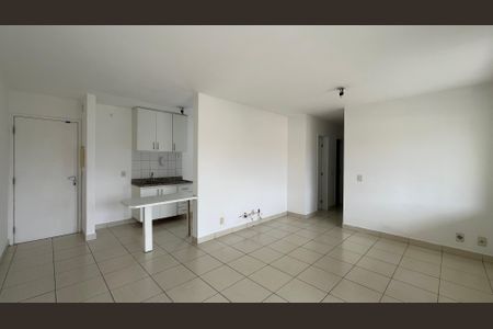 Sala de apartamento para alugar com 3 quartos, 76m² em Jardim Santa Genebra, Campinas