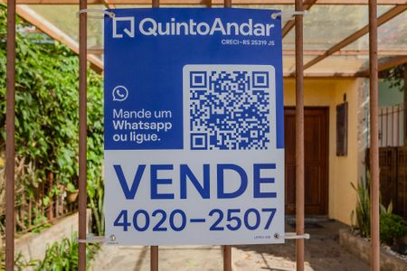Casa à venda com 77m², 2 quartos e 1 vagaPlaquinha