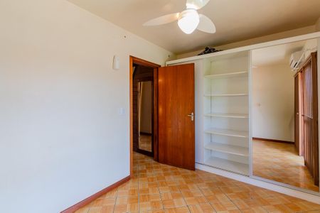 Casa à venda com 77m², 2 quartos e 1 vagaQuarto 2